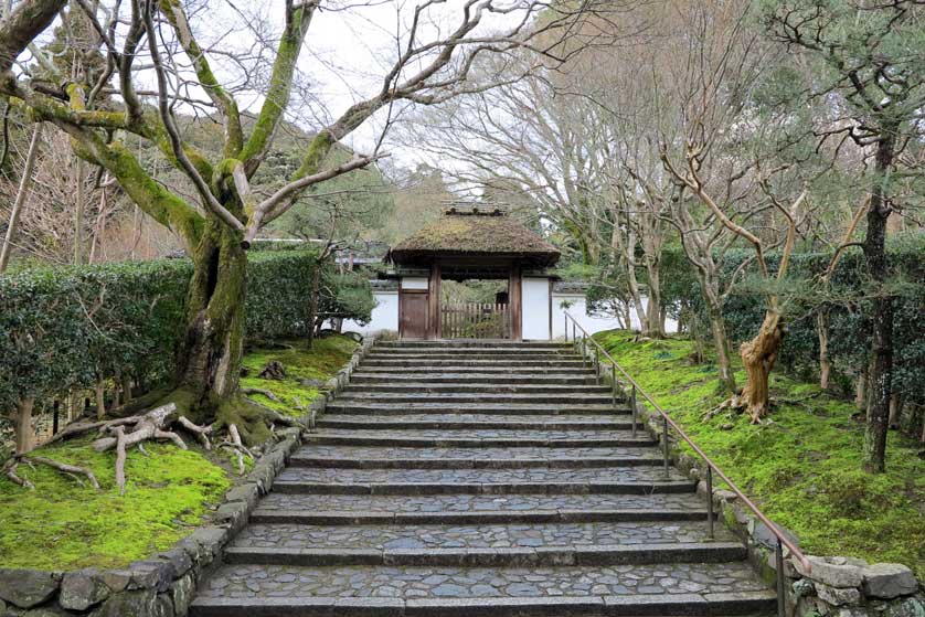 Anrakuji Temple, Higashiyama, Kyoto.