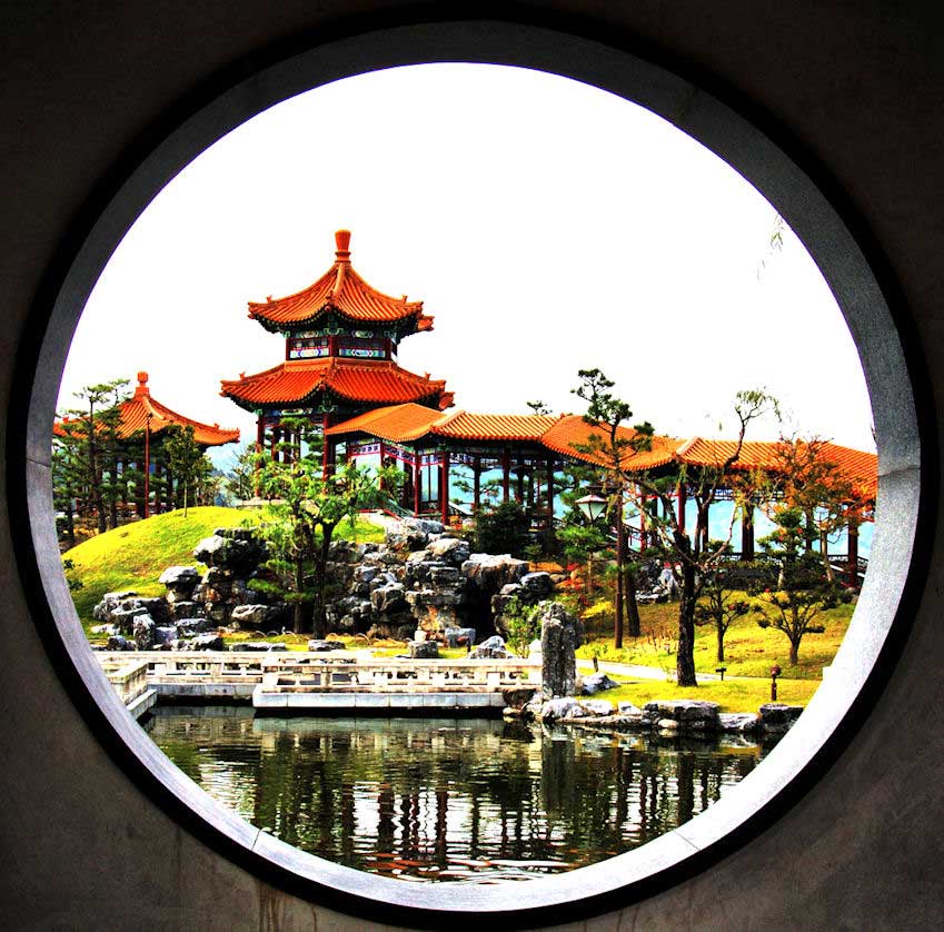 Encho-en Chinese Garden, Tottori.