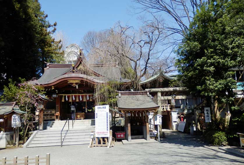 Kosuya Shrine, Hachioji, Tokyo.