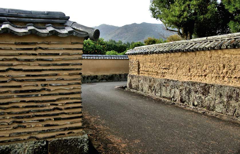Kaimagari, Hiyako samurai district.