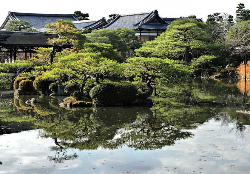 Seiho-Ike Pond, Kyoto, Japan.