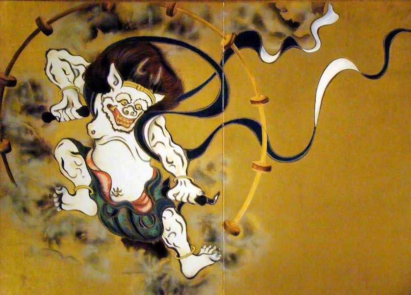 Raijin, depicted on a screen at Kenninji Temple, Kyoto.