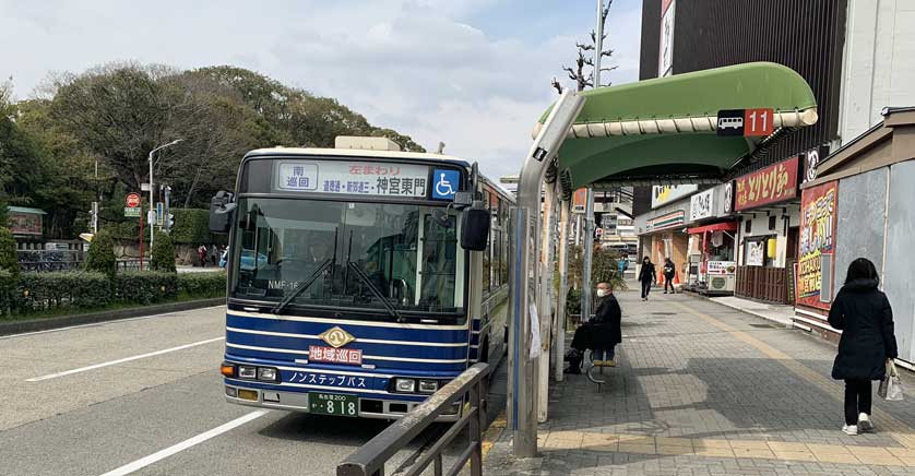 Nagoya City Bus, Atsuta Jingu, Nagoya.