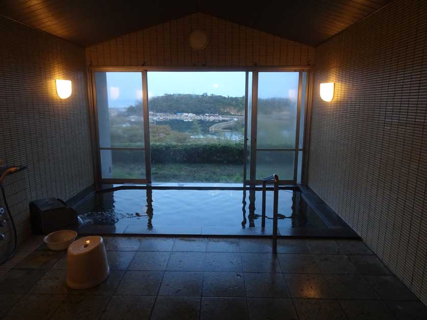Private Rental Bath with View, Oginoyu, Sado Island.