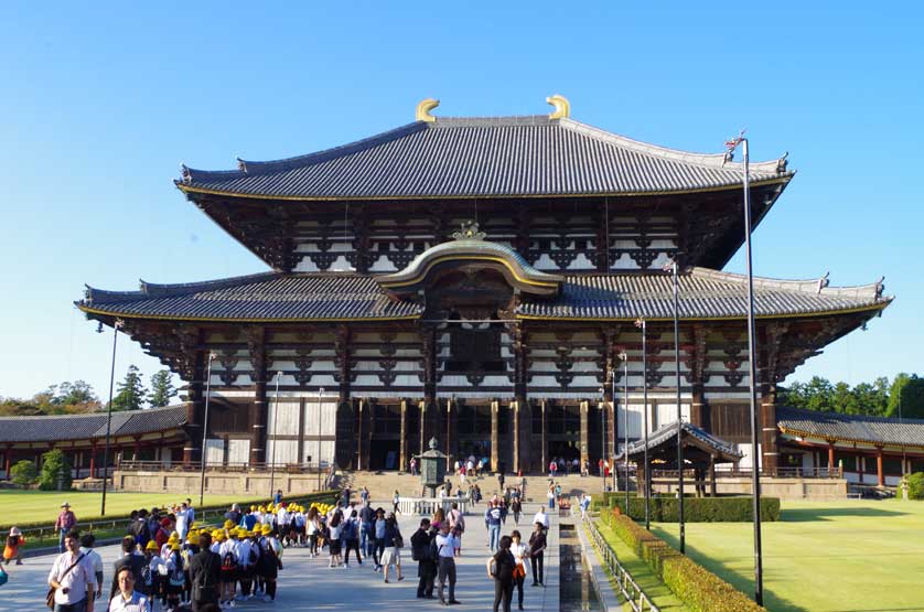 Todaiji Temple entrance, Nara.