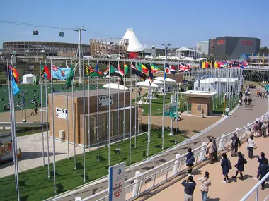 Pavillons d'entreprises à l'expo universelle