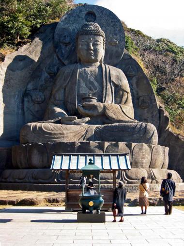 Le grand bouddha assis de Nokogiriyama