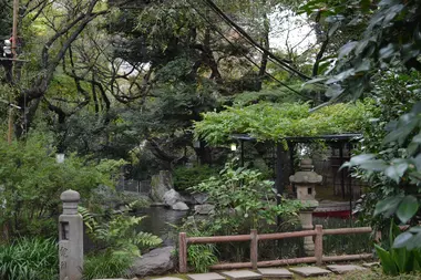 Etang de l'Atago-jinja