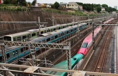 Les 14 voies de Nippori depuis le pont