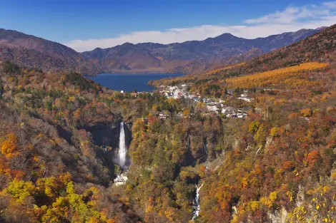 Kegon fällt und Chuzen-ji See in Nikko