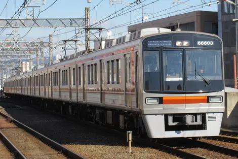 Sakaisuji Line Train
