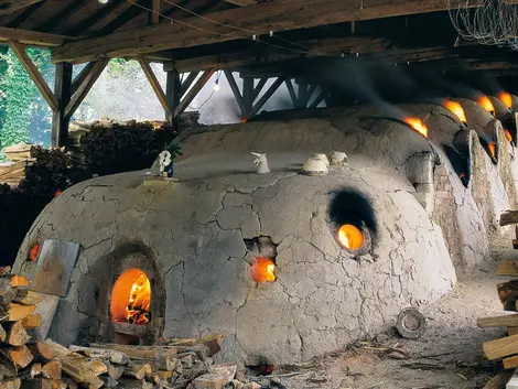 Les fours artisanaux de Mashiko, lieu de naissance de l'artisanat Mingei.