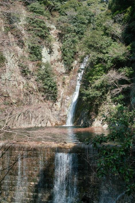 Medaki, one of four waterfalls Nunibiki Kobe.