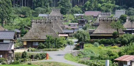 Les maisons kabayuki sont l'image du Japon rural