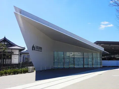 L'entrée du musée ferroviaire de Kyoto.