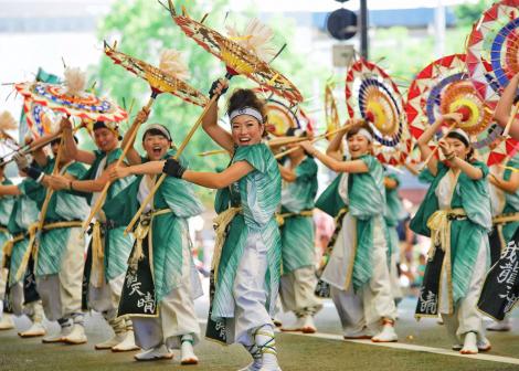 Le festival des ombrelles, Shan shan matsuri 