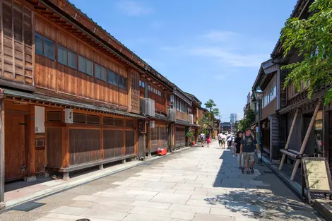 Nishi Chaya street