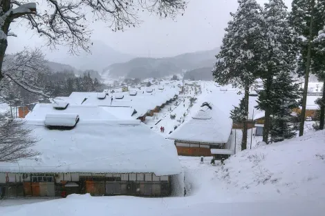Ôuchi-juku sous la neige