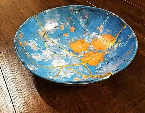 Kintsugi