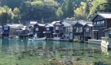 Las funaya de Ine, casas típicas de pescadores de las cuales ya no quedan muchas en Japón.
