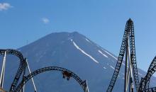 Le Fuji-Q Highland et ses montagnes russes les plus raides du monde