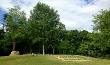 Travailler en plein air pour rétablir un jardin potager