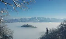 Le château dans le ciel en hiver