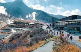 Die Owakudani-Fumarolen, Hakone