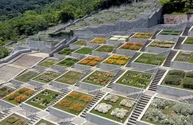 Awaji Yumebutai, un complexe conçu par Tadao Andô