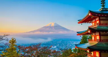 Le Mont Fuji depuis la pagode dans la région de Kawaguchiko