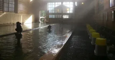Le bain du Kanaya Onsen