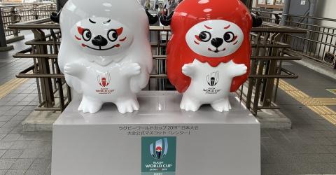Ren et G, mascottes de la coupe du monde de rugby 2019
