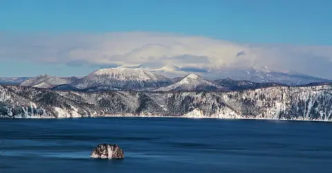 Lac Mashû en hiver