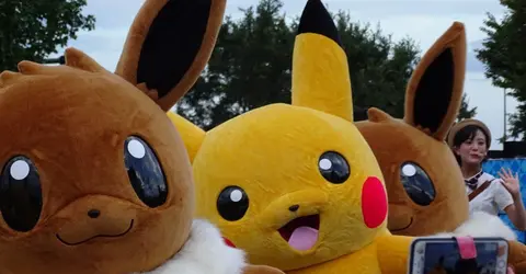 Pikachu et Evoli à Yokohama Pikachu et Evoli à Yokohama