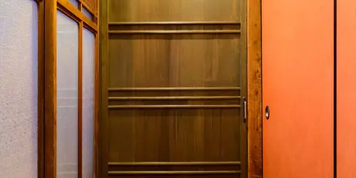 9-Room1-013