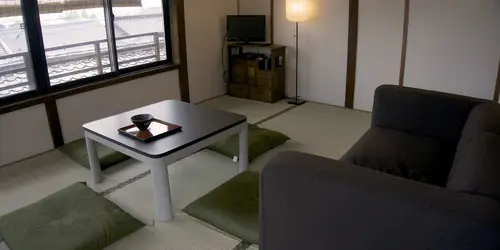 08-salon