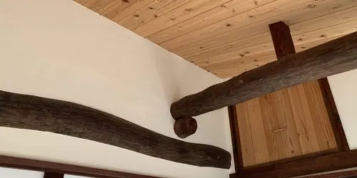 Sitting Room ceiling