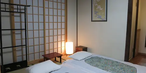 futon bedroom