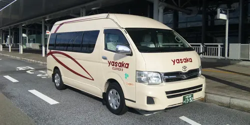 Steigen Sie in unseren Shuttle ein, um Ihre Unterkunft in Kyoto direkt zu erreichen