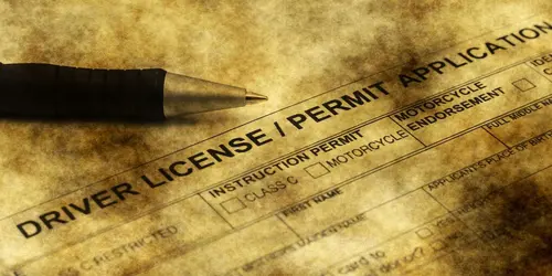 Wenn Sie in Japan Auto fahren möchten, benötigen Sie eine Übersetzung Ihres Führerscheins, wenn Sie einen Führerschein aus Deutschland, der Schweiz, Frankreich, Belgien, Monaco oder Taiwan haben.