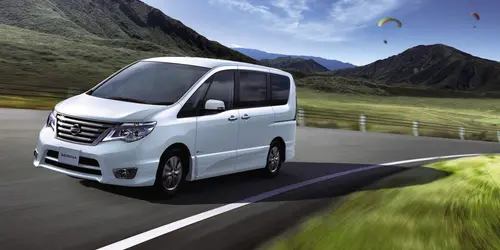 ...et explorer la campagne japonaise, voire vous approcher de la mer !