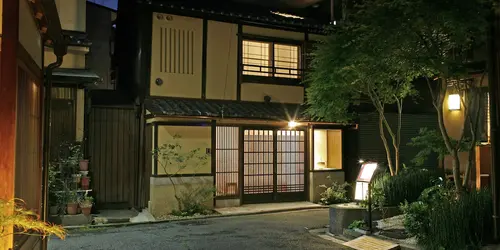 Un séjour authentique dans une de nos maisons traditionnelles à Kyoto