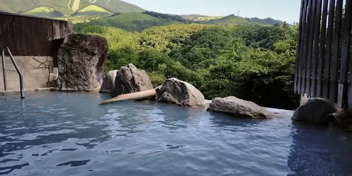 Onsen with a view on the mountains, Kyushu