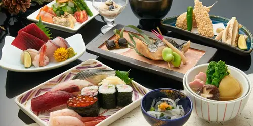 Japan Visitor - kaiseki20181.jpg